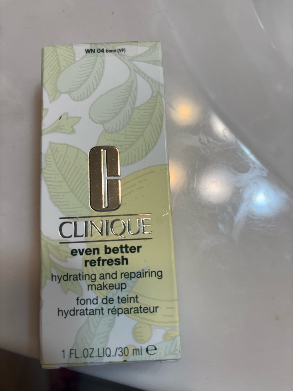 Clinique Even Better Refresh Hydrating Makeup - Bone Shade